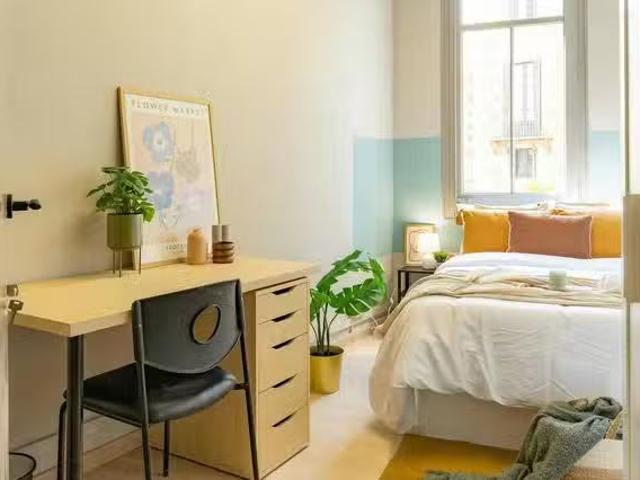 Habitación en Carrer de Sant Pere Més Alt, Ciutat Vella