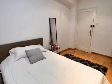 Habitación en Carrer de Santa Amèlia, Sarrià