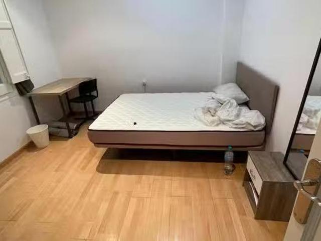 Habitación en Carrer de Santa Amèlia, Sarrià