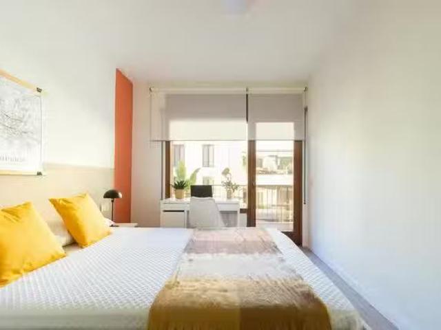 Habitación en Carrer de Santa Eugènia