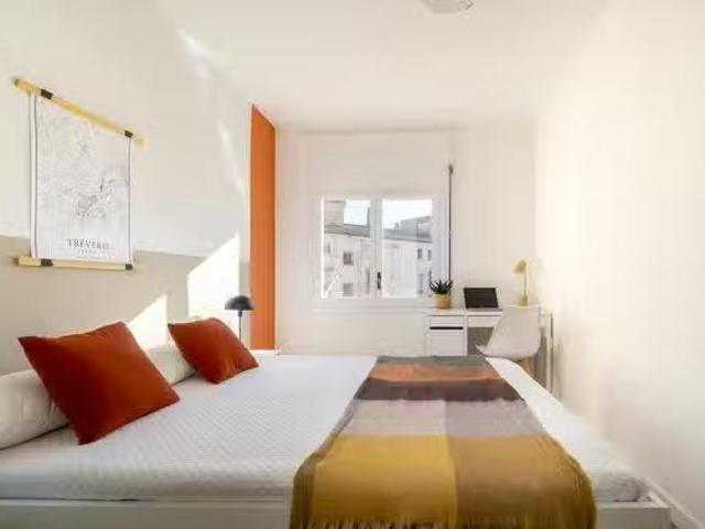 Habitación en Carrer de Santa Eugènia