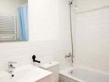 Habitación en Carrer de Santa Madrona