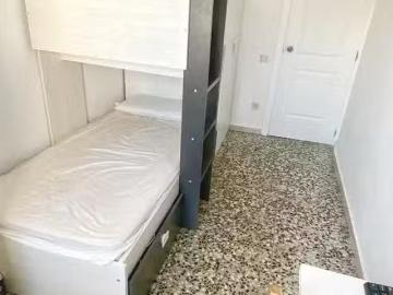 Habitación en Carrer de Saragossa