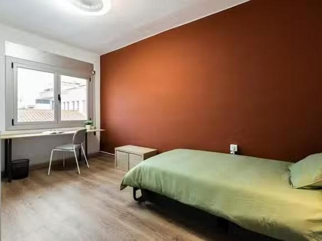 Habitación en Carrer de Sardà