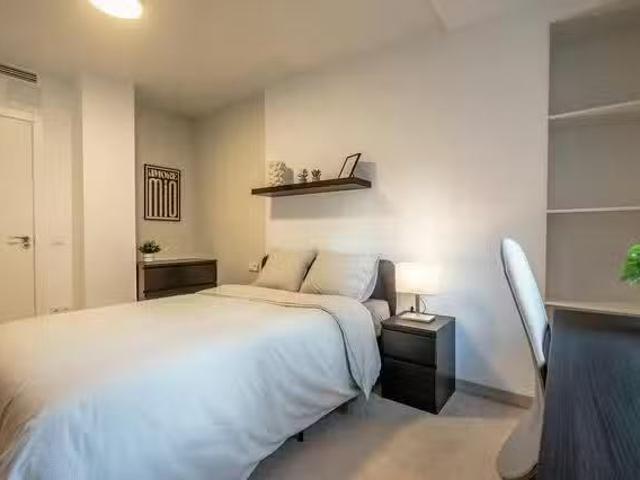 Habitación en Carrer de Sueca, L'Eixample