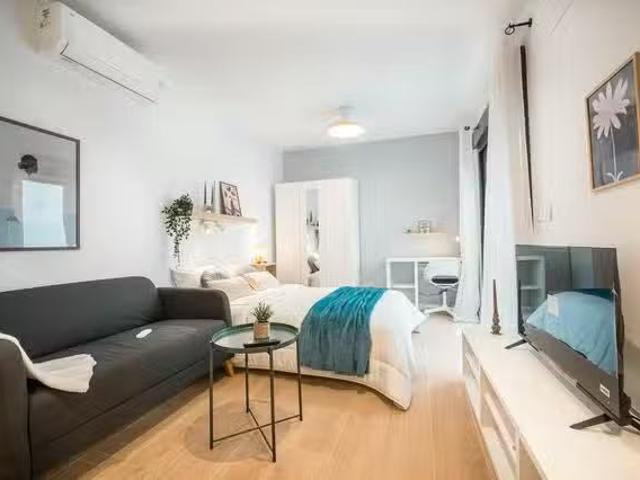 Habitación en Carrer del Capità Baltasar Tristany, Pont nou