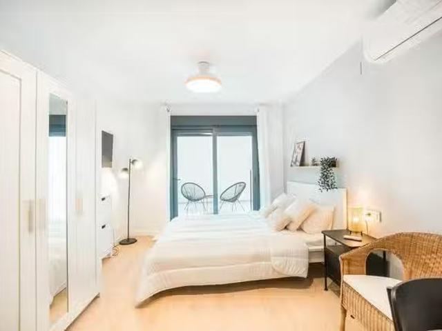 Habitación en Carrer del Capità Baltasar Tristany, Pont nou