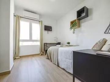 Habitación en Carrer del Doctor Vicent Zaragoza, Benimaclet