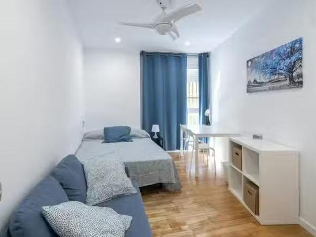 Habitación en Carrer del Forn de l'Hospital, El Pilar