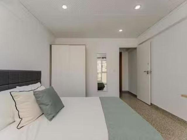Habitación en Carrer del Monestir de Poblet, Benicalap
