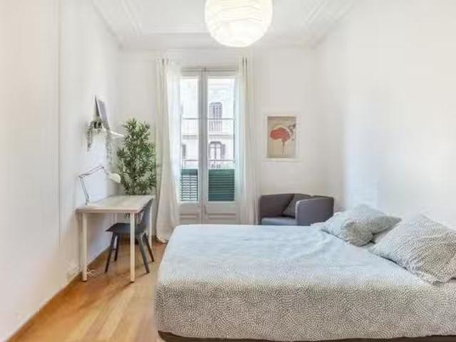 Habitación en Carrer del Rosselló, Dreta de l'Eixample