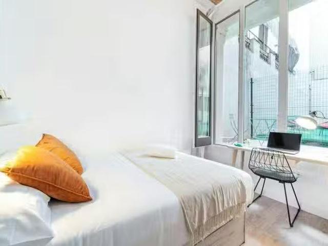 Habitación en Carrer dels Escudellers, Ciutat Vella