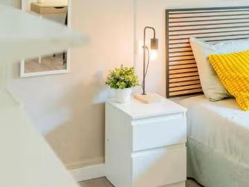 Habitación en Carrer d'Honorat Juan, Extramurs