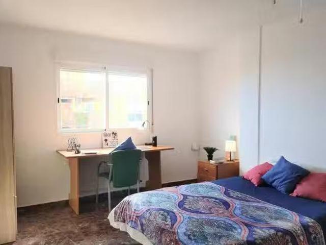 Habitación en Carrer d'Ibi, Terramelar