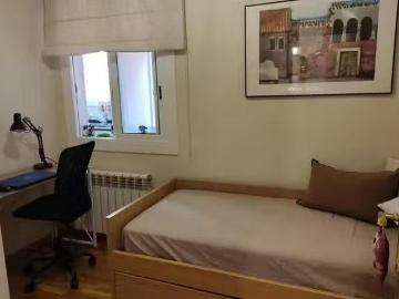 Habitación en Carrer Domènech