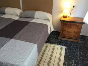 Habitación en Carrer Germans Villalonga, Benimaclet