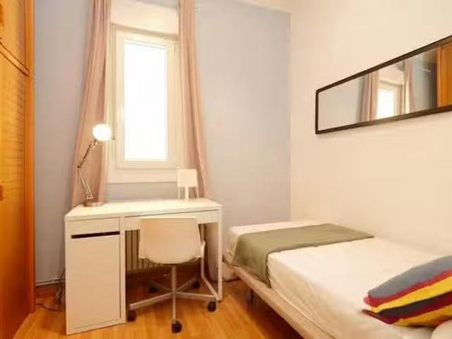 Habitación en Carrer Gran de Gràcia, Vila de Gràcia