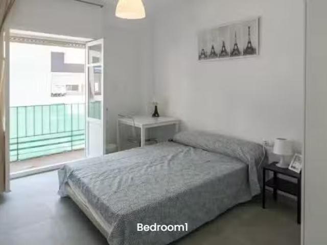 Habitación en Carrer Justo Vilar, Cabanyal Canyamelar