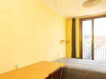 Habitación en Carrer La Rambla, El Raval