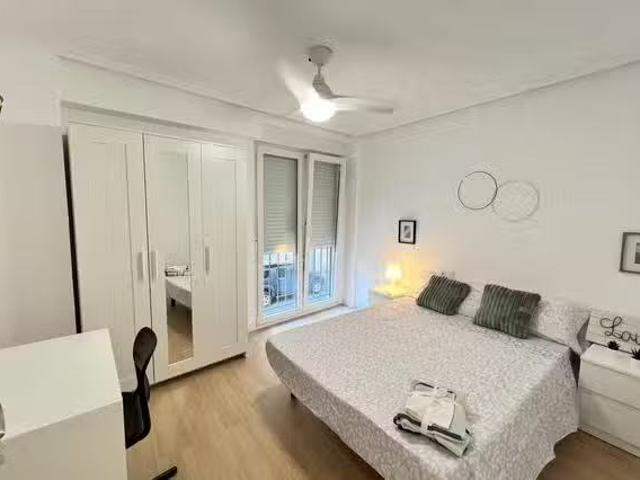 Habitación en Carrer Manuel Vicente Pastor, Carrús est