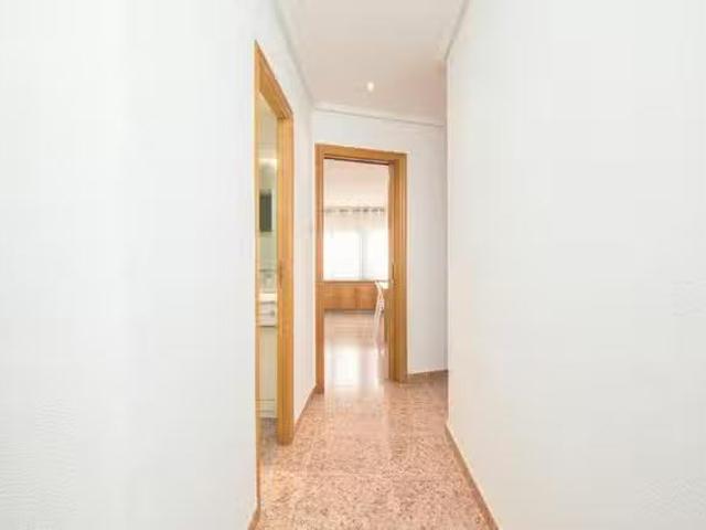 Habitación en Carrer Mario Pastor Sempere, Camí dels Magros