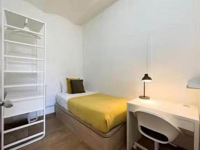 Habitación en Carrer Nou de la Rambla, El Raval