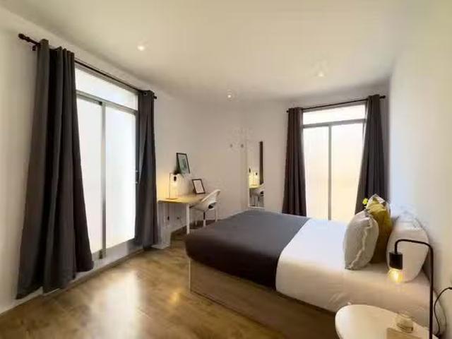 Habitación en Carrer Nou de la Rambla