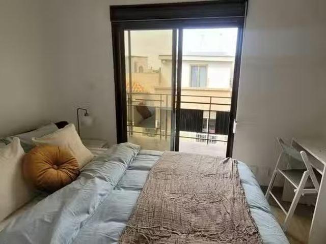 Habitación en Carrer Santa Anna