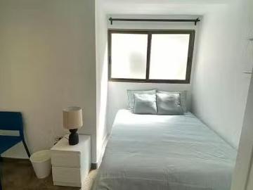 Habitación en Carrer San Edesio