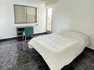 Habitación en Carrer Sidi Ifni, Sidi Ifni Nou Alacant