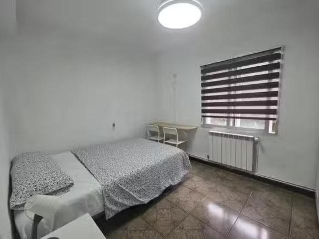 Habitación en Colonia Ciudad Jardín del Rosario