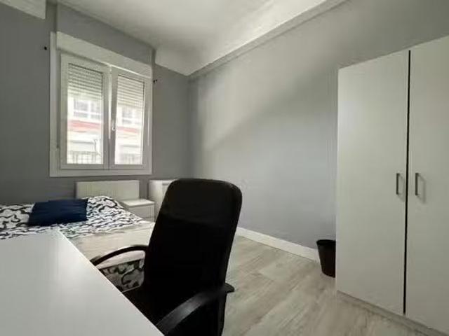 Habitación en Fernández del Campo Kalea, Abando