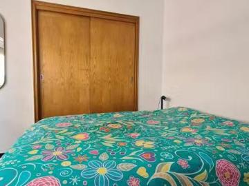 Habitación en Gran Vía de Fernando el Católico, Extramurs