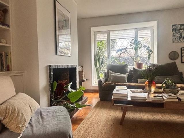 Habitación en lindo barrio El Golf