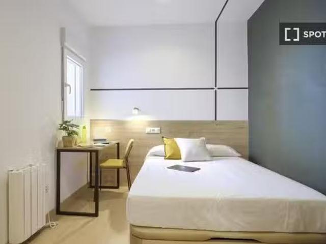 Habitación en Puerta del Ángel, Madrid