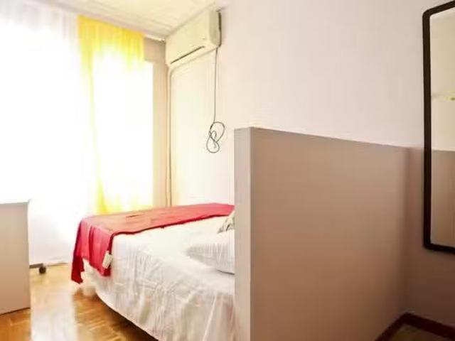 Habitación en Paseo de la Castellana