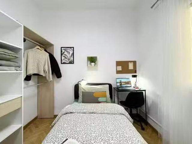 Habitación en Paseo de la Virgen del Puerto, Arganzuela