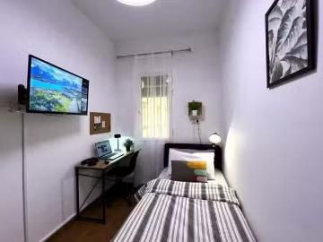 Habitación en Paseo de la Virgen del Puerto
