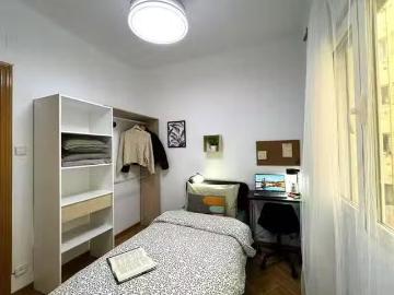 Habitación en Paseo de la Virgen del Puerto
