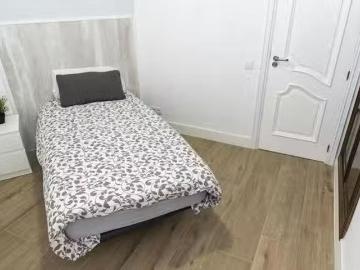 Habitación en Paseo Pontones, Imperial