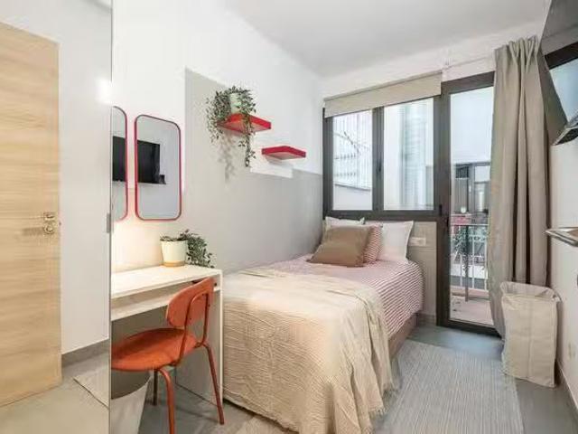Habitación en Passatge de Paca Soler