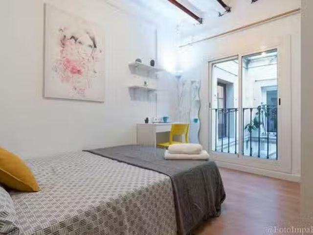 Habitación en Passatge del Rellotge, El Gòtic