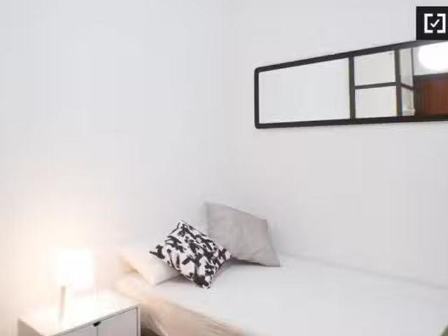 Habitación en piso compartido, Vila de Gràcia, Barcelona