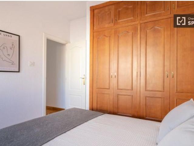 Habitación en piso compartido de 4 habitaciones en alquiler en Alicante