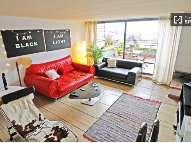 Habitación en piso compartido de 4 habitaciones en alquiler en Sant Gervasi Bonanova, solo chicas, p