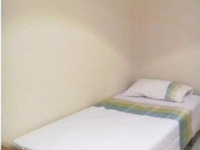 Habitación en piso compartido de 4 habitaciones en Delicias  solo para profesionales y estudiantes