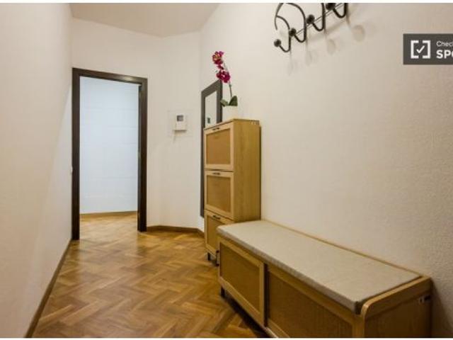 Habitación en piso compartido de 5 habitaciones en alquiler en El Putget i Farró, Barcelona, gastos