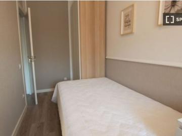 Plaça de la Infància - Cocina equipada