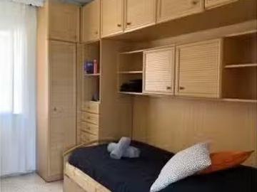 Habitación en piso compartido de 5 habitaciones, La Trinidad O.