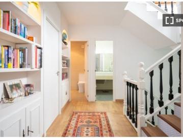 Plaça de Pompeu Fabra, Barcelona, Can Vallhonrat, Barcelona, Cataluña, Cataluña